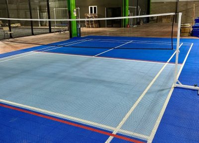 Pickleballplatz in einem Padel-Club
